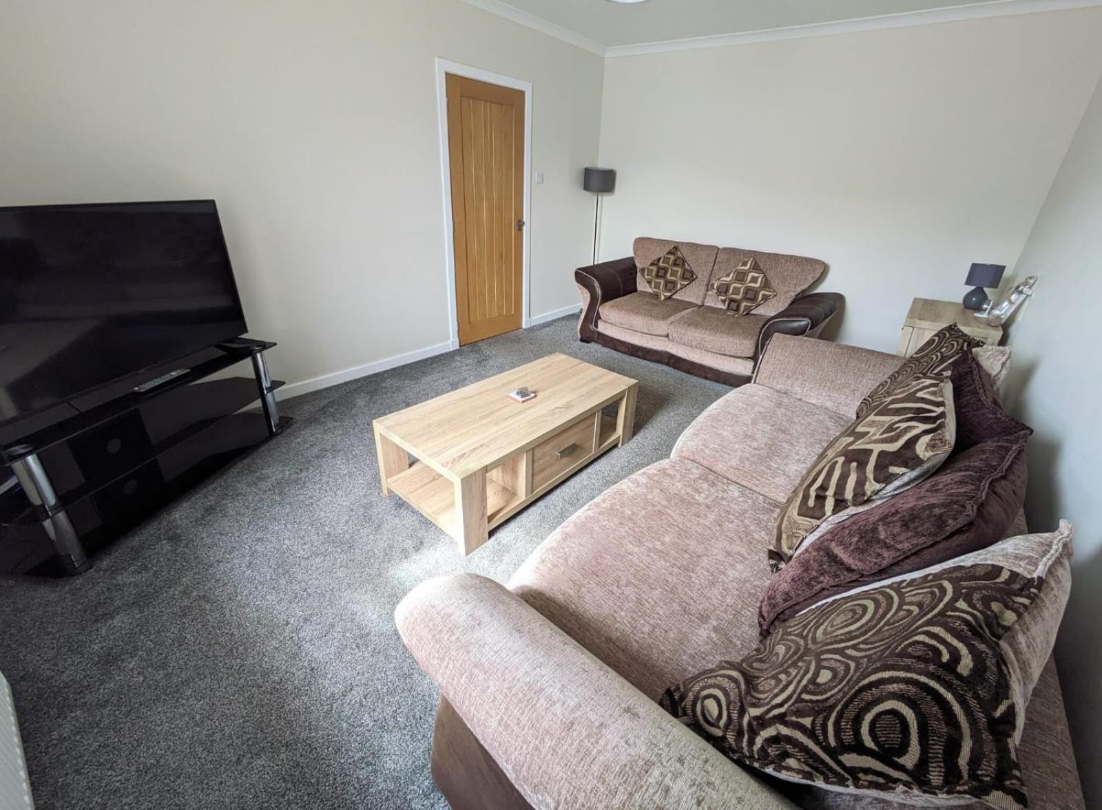 2 Bedroom Townhouse On Nc500, Wick, Highland 윅 외부 사진